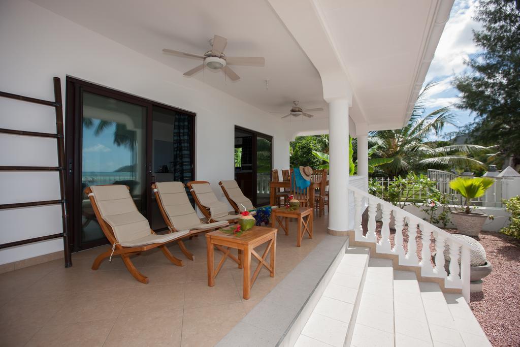 Face * Anse Volbert Village
